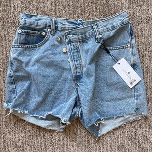 NWT Princess Polly high waisted shorts 💙